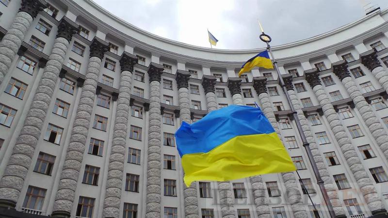 Бронювання працівників, індексація пенсій, знижки в аптеках на препарати, - засідання уряду