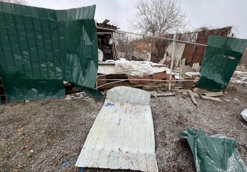 Від обстрілів орди у Нікополі загинули двоє чоловіків, поранена жінка, пошкоджені 3 оселі у Новопавлівській громаді
