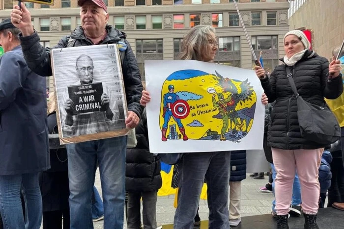 Скільки американців підтримують Україну