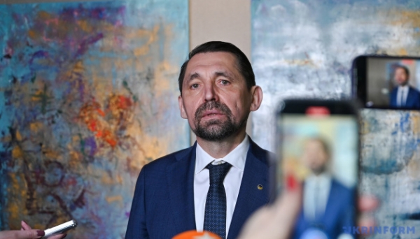 Україна перемістила за кордон 162 мистецькі колекції з початку повномасштабної війни - Точицький
