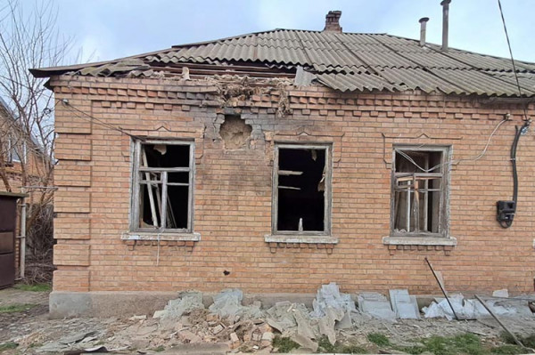 Через обстріли Дніпропетровщини постраждали люди