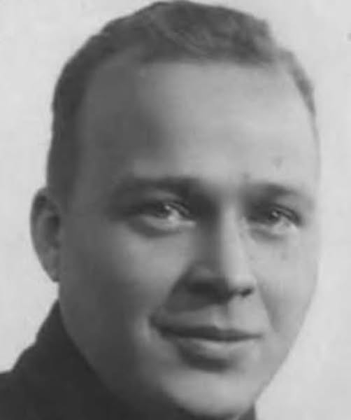 Правда про Аркадія Голікова-Гайдара. Це якщо хтось ще не знав цього автора  дитячих «шедеврів» «Чук і Гек», «Школа», «Доля барабанщика», «Р.В.С.», «Казка про Воєнну таємницю» та іінших