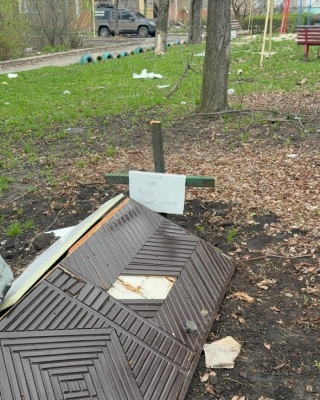 У Покровську між будинками почали з’являтися могили цивільних 