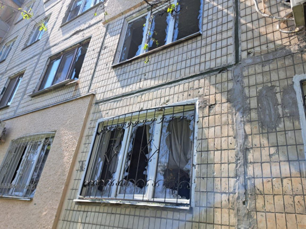 Ворожі атаки на Дніпропетровщину не припиняються: що відомо на вечір 26 квітня