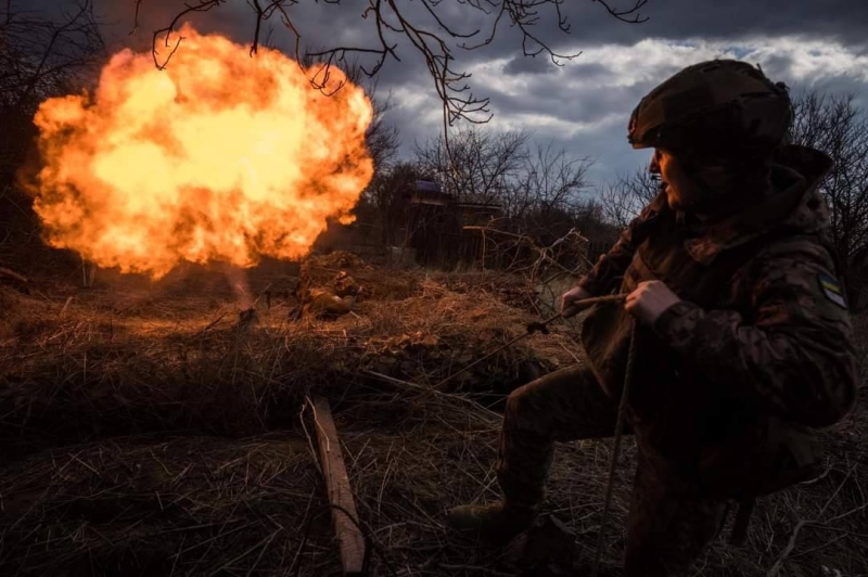 Воїни ЗСУ знешкодили 12 танків, 33 ББМ і 1220 окупантів, - Генштаб
