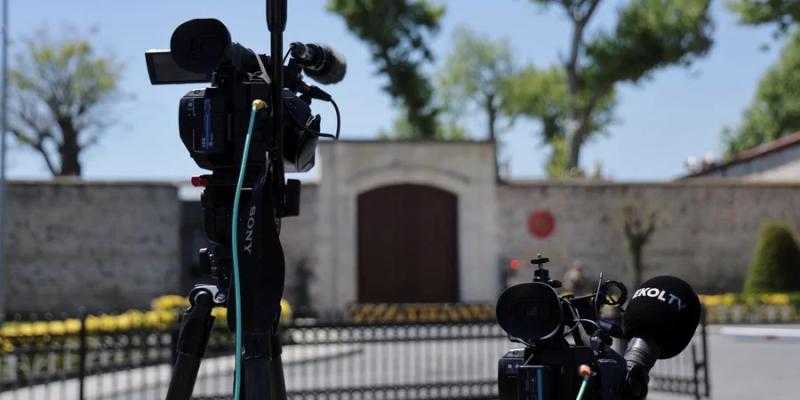 А  в цей час в Туреччині стався землетрус:  найбільші поштовхи відчули в Анкарі, де зустрічалися Зеленський та Ердоган