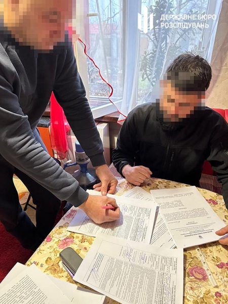Директор криворізького підприємства поставив військовим 20 тисяч низькоякісних спальників