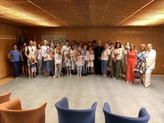 «Українську книжкову поличку» відкрили в португальському місті Коїмбра