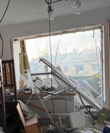 Російський обстріл Києва зруйнував квартиру соліста гурту «Антитіла» Тараса Тополі