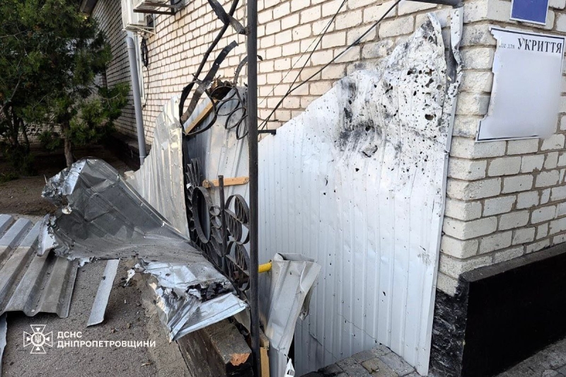 У Нікополі ворог двічі атакував підрозділ ДСНС