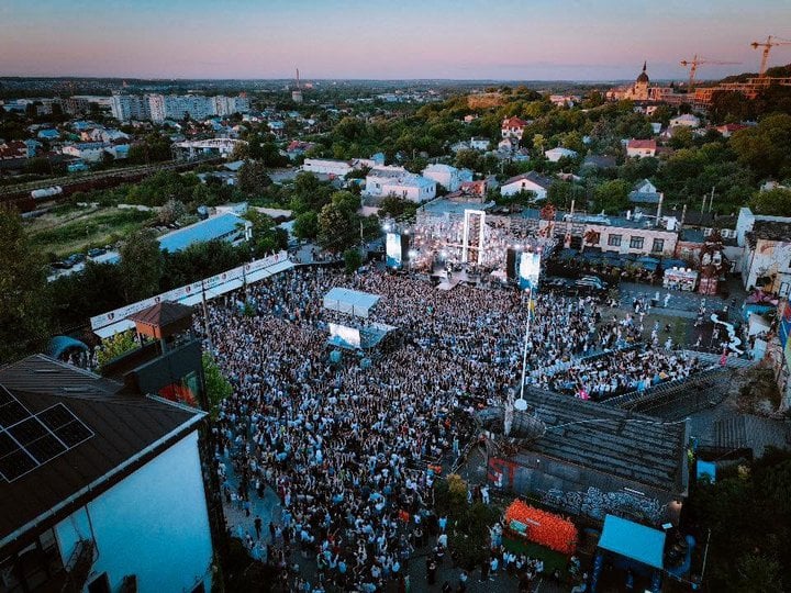 «Океан Ельзи» зібрав 7,7 млн грн на дрони та РЕБи під час концертів у Львові