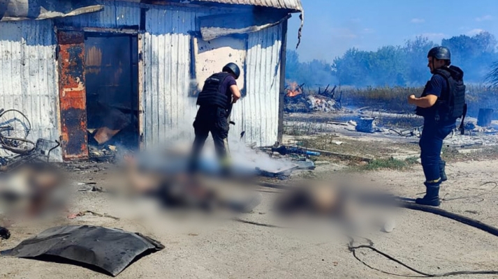 Ворог вдарив із РСЗВ по Новоплатонівці: загорівся магазин, п’ятеро людей загинули, є поранені 
