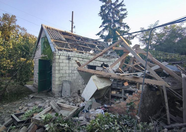 Масована нічна атака на Дніпро та область: є постраждалі, багато пошкоджень та пожеж