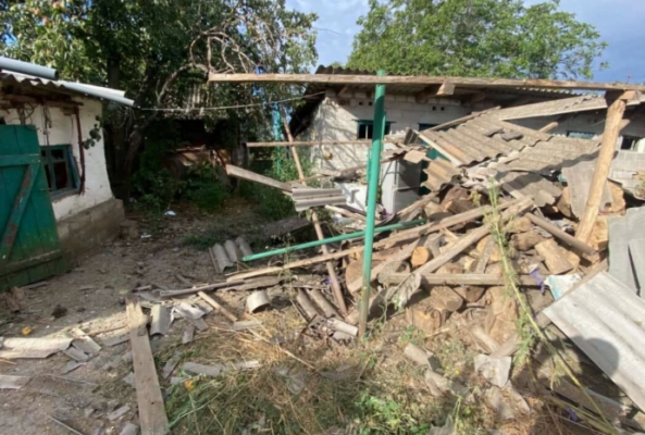На Дніпропетровщині росіяни поранили двох людей 