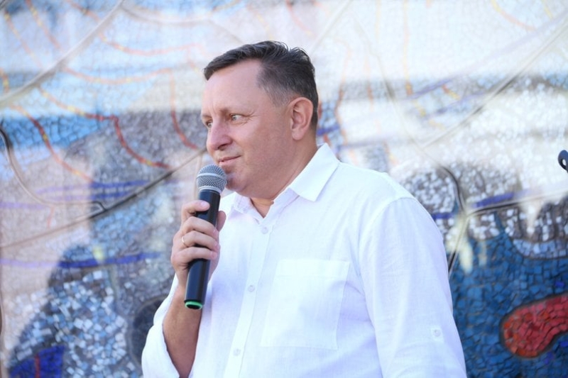У центрі Львова презентували відтворену мозаїку «Боривітер» Алли Горської