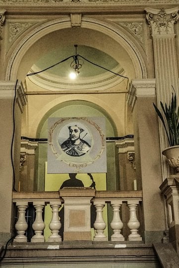 У приміщенні колишнього львівського готелю триває виставка Олега Тістола