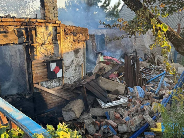 Ворог атакував Дніпро та область ракетами та безпілотниками: що відомо на ранок 30 серпня