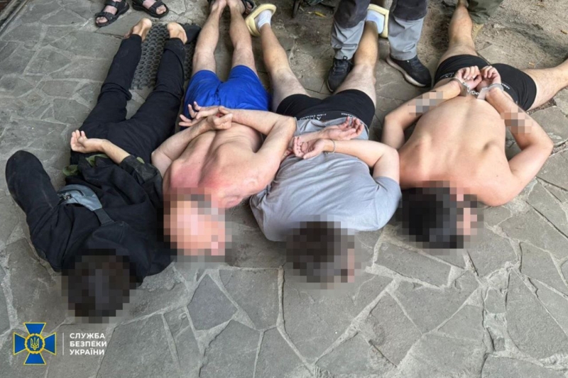 Затримали учасників масштабного наркосиндикату, які торгували кокаїном на Дніпропетровщині