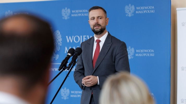 Міністр оборони Польщі: Наше звикання до війни може стати найбільшою перемогою Росії 